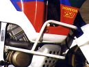 Honda XRV750 Africa Twin_ochr rm motoru bl
